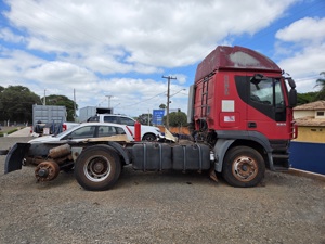 CAMINHÃO - IVECO/STRALIS HD 570-S38T N - SUCATA