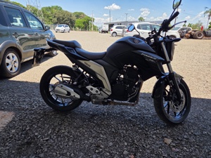 MOTO - YAMAHA/FZ25 FAZER