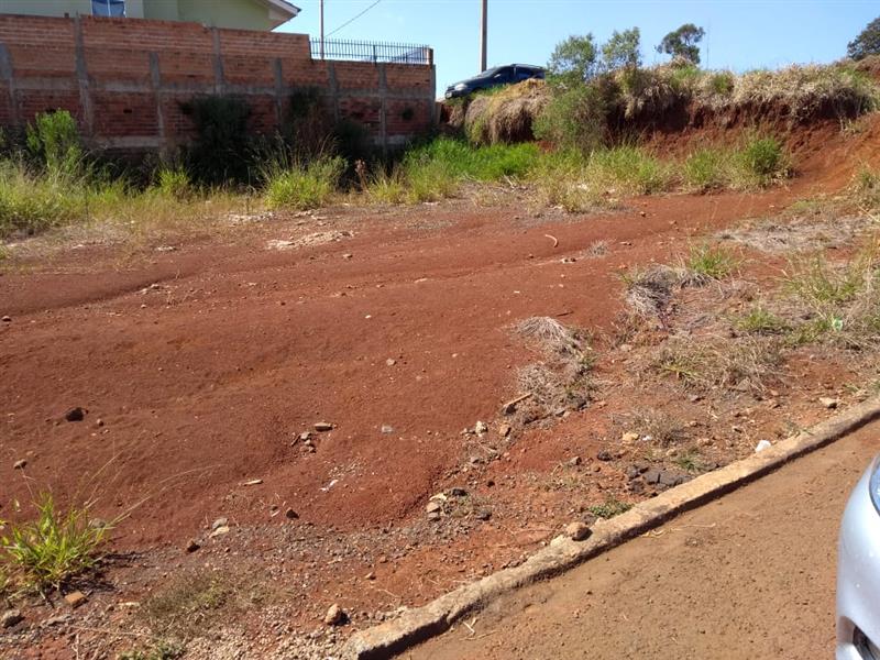 Terreno medindo 260,10 m², Lote 12, Quadra 30, Zona 02, Distrito 01, Pitanga PR