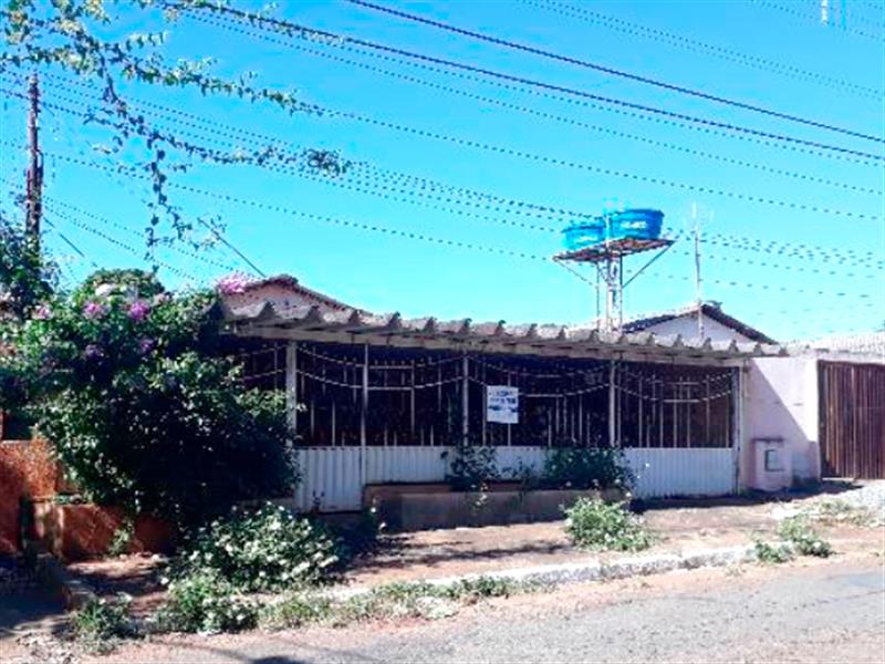 Imóvel residencial, com área de 250,00 m², localizado à Rua R-24, Vila Itatiaia, Goiânia GO