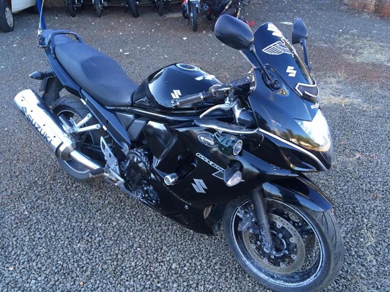 Veículo - Moto JTA / Suzuki GSX 650F 