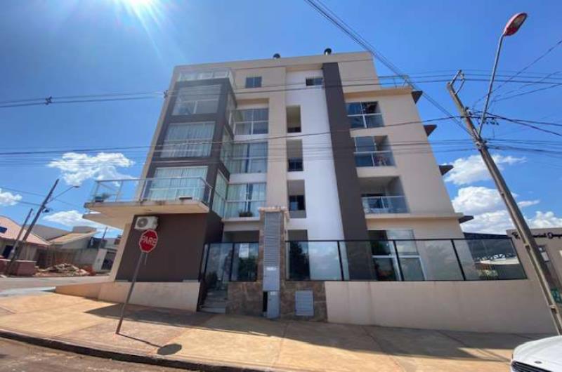 Apartamento n° 41, com cobertura, de 187,73 m², do Edifício Imperial Terazzo Itália, Toledo PR