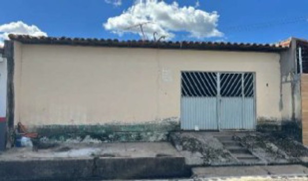 Imóvel Residencial com 32,74m², Conjunto todos os Santos, Bairro São Sebastião, Tereseina/PI